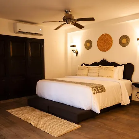 Boutique Patio Corao Hotel *