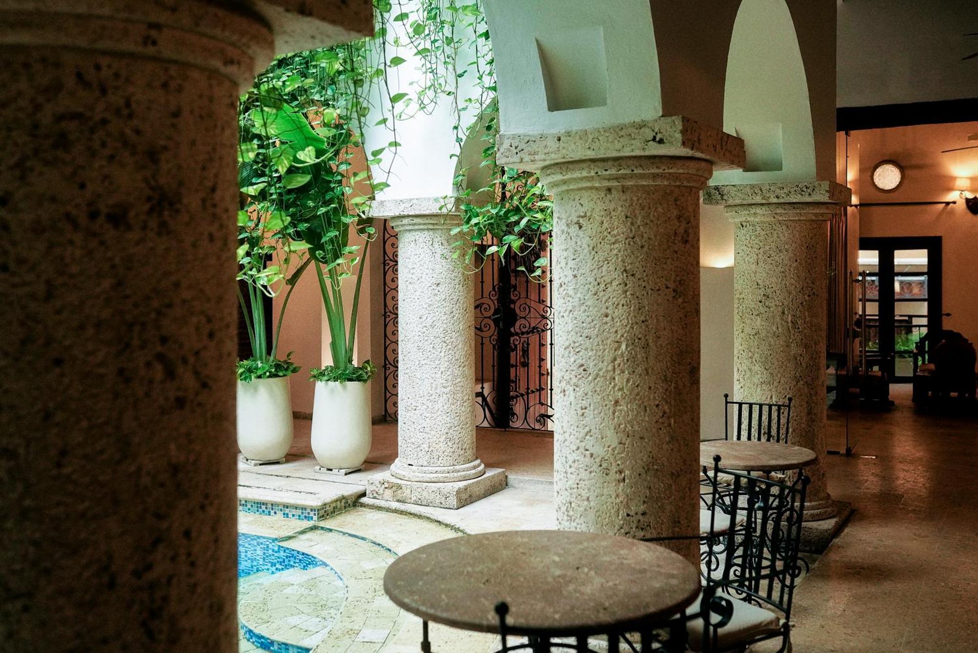 Boutique Patio Corao Hotel