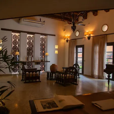 Boutique Patio Corao Hotel *